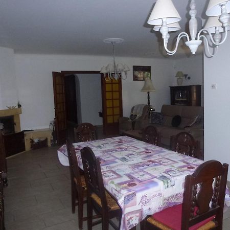 Chambre D'Hotes La Pinede Lambesc Bagian luar foto
