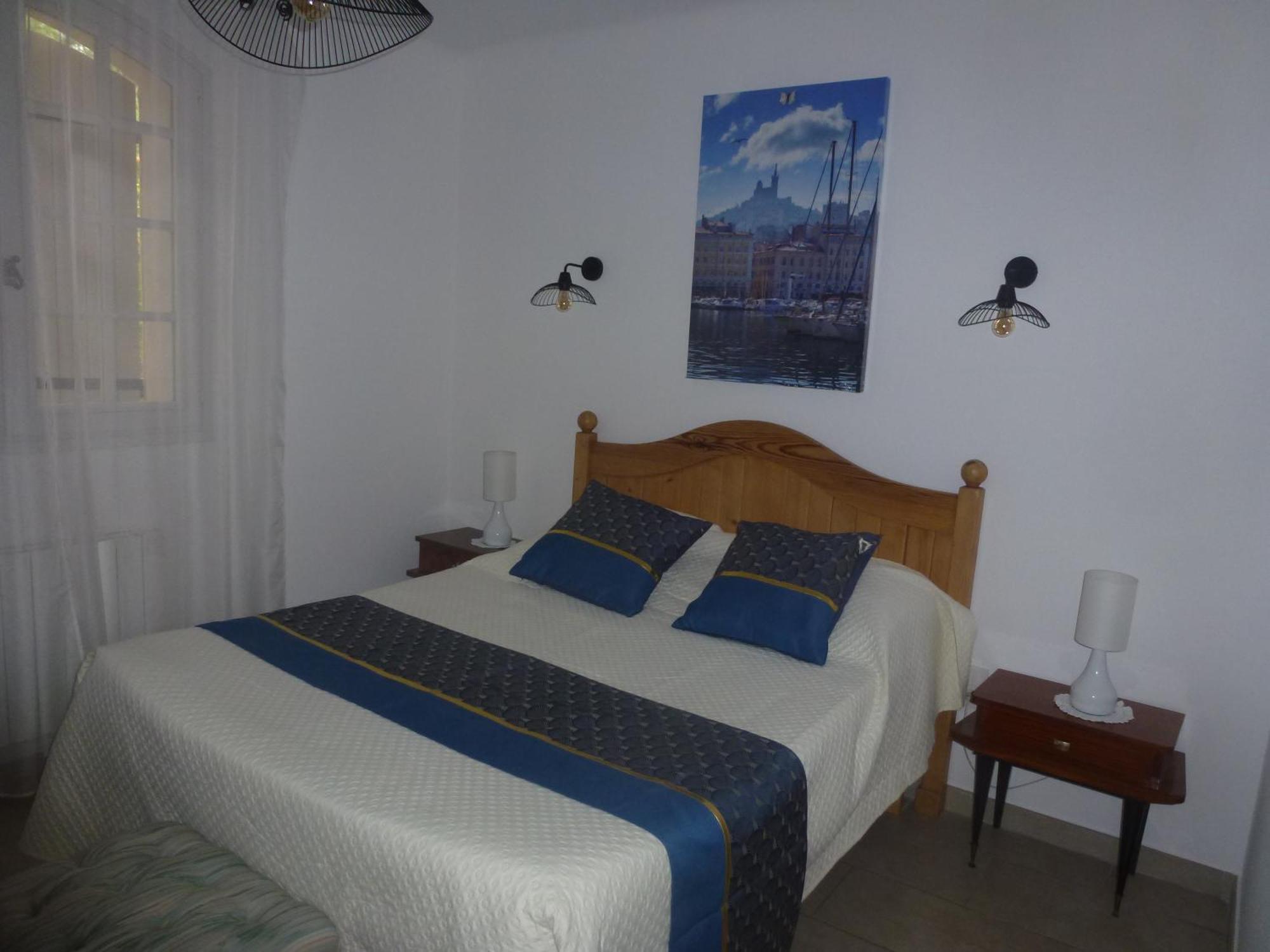 Chambre D'Hotes La Pinede Lambesc Bagian luar foto
