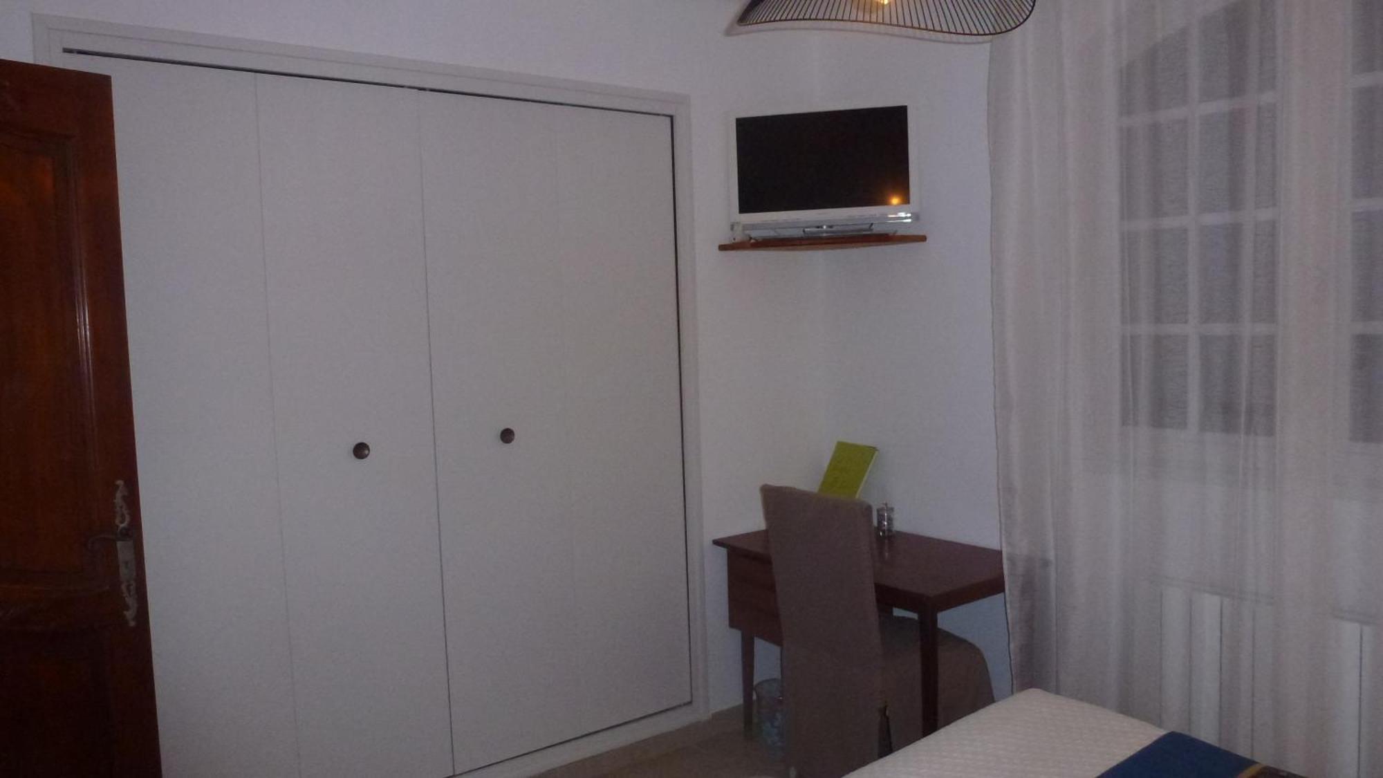 Chambre D'Hotes La Pinede Lambesc Bagian luar foto